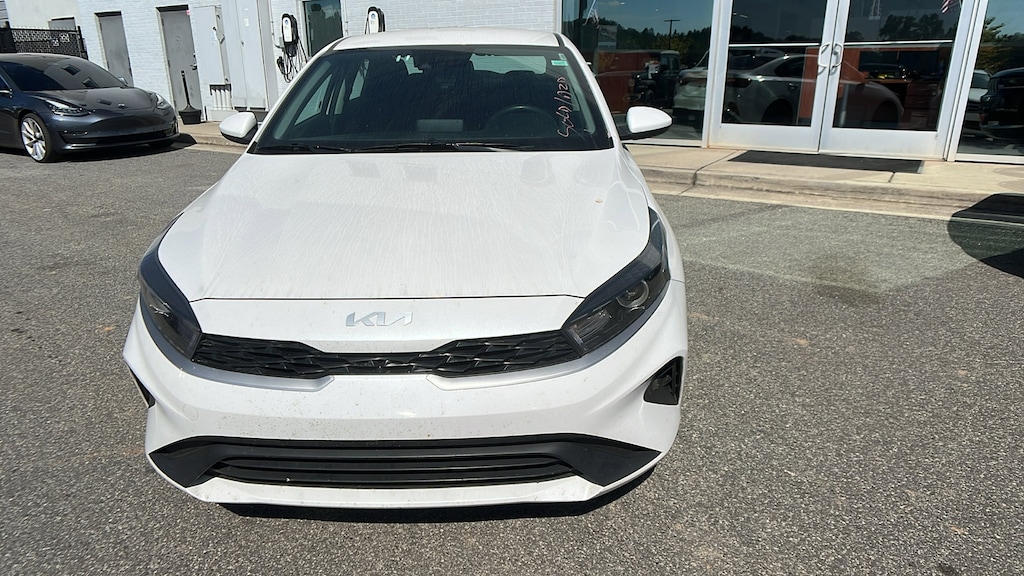 Used 2024 Kia Forte LXS Sedan