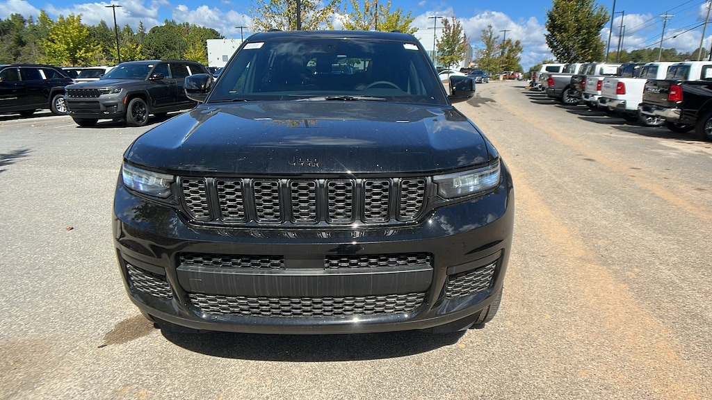 New 2025 Jeep Grand Cherokee L L ALTITUDE X 4X4 Sport Utility