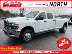 2026 Ram 3500 TRADESMAN CREW CAB 4X4 8' BOX Pickup