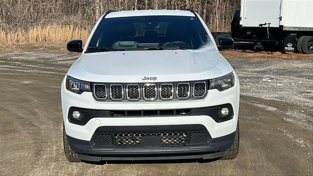 Used 2024 Jeep Compass Latitude SUV