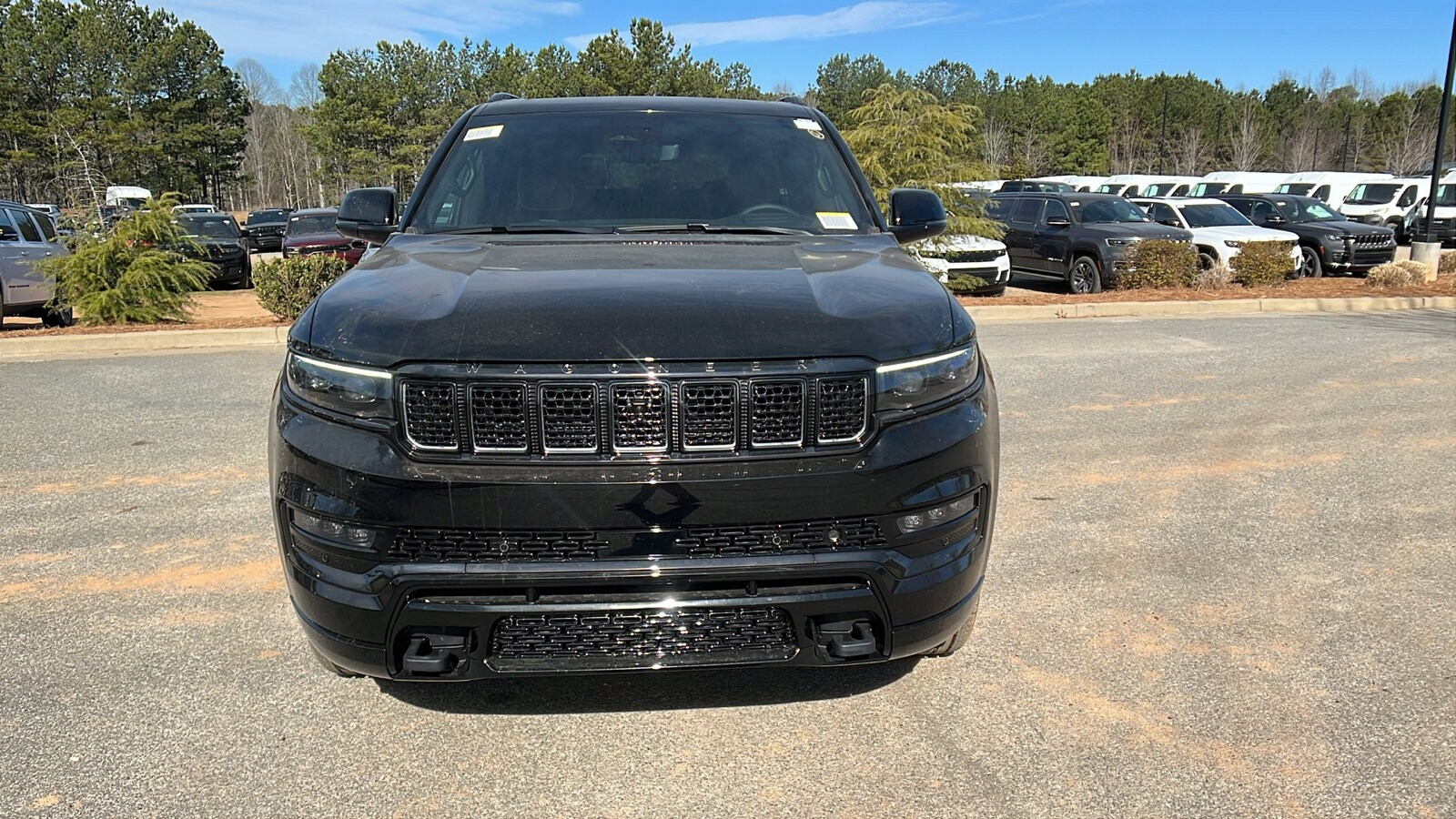 2025 Jeep Grand Wagoneer Obsidian photo 2