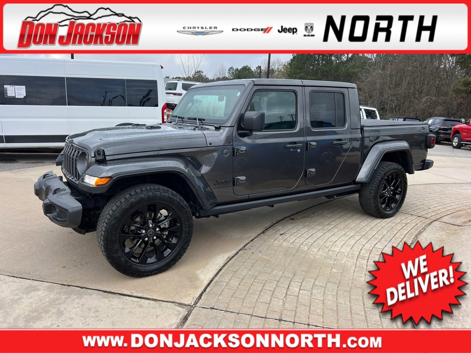 2024 Jeep Gladiator Nighthawk's photo