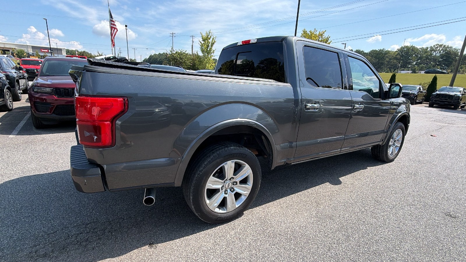 Photo 8