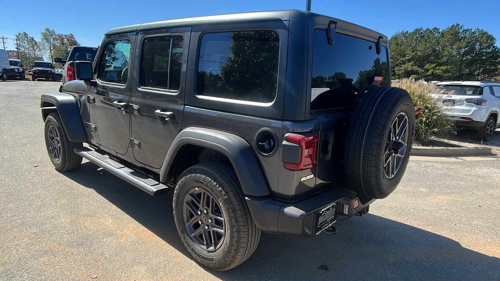 2026 Jeep Wrangler 4-Door Sport S - Photo 10