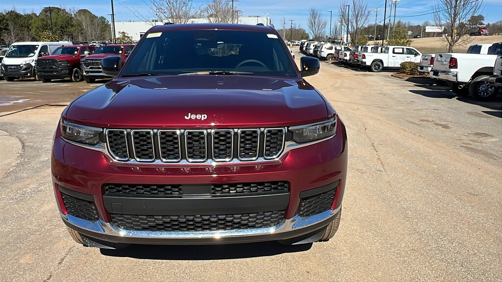 New 2026 Jeep Grand Cherokee L L LAREDO 4X2 Sport Utility