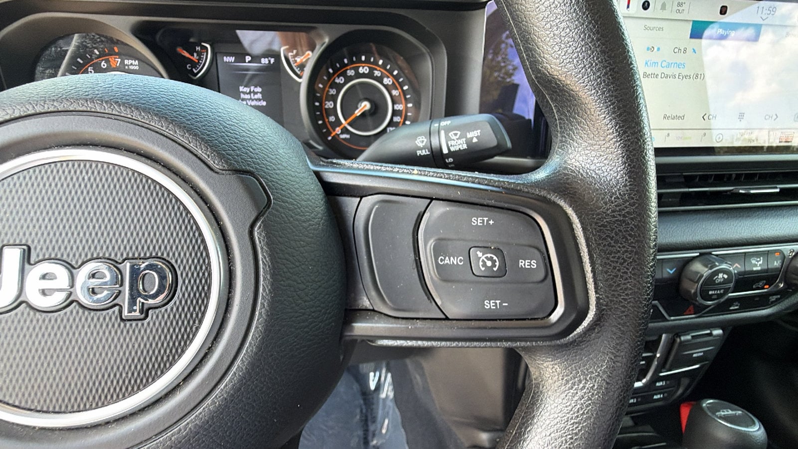 2025 Jeep Gladiator Nighthawk - Photo 27