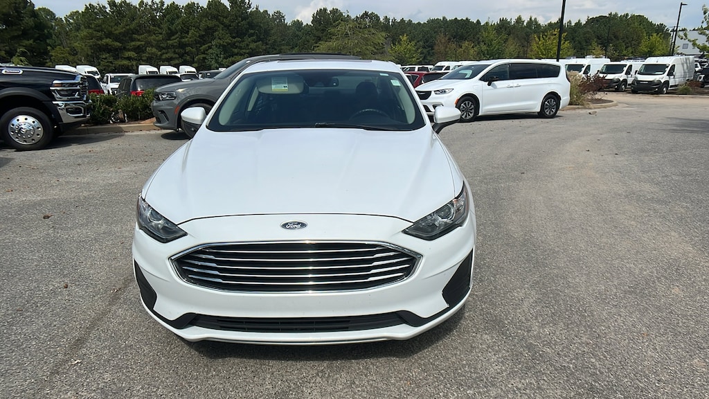 Used 2020 Ford Fusion SE Sedan