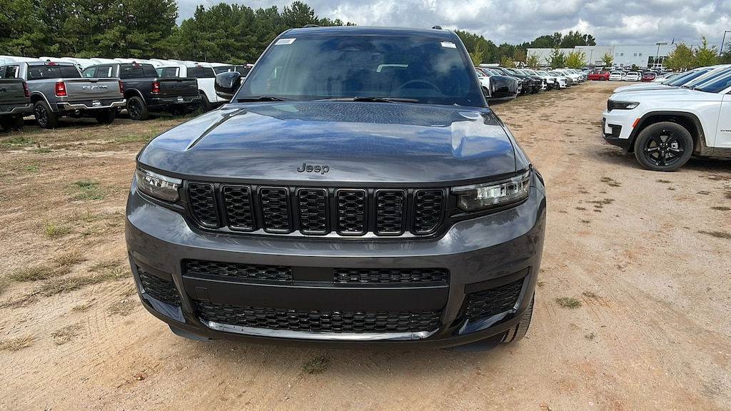 New 2025 Jeep Grand Cherokee L L ALTITUDE X 4X2 Sport Utility