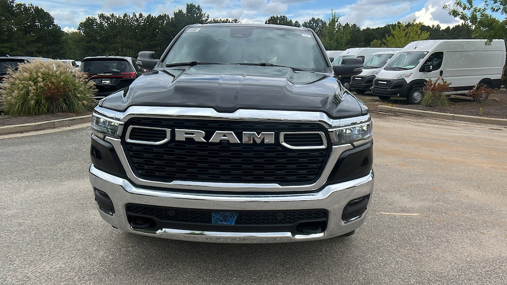 New 2026 Ram 1500 BIG HORN CREW CAB 4X4 5'7 BOX Pickup