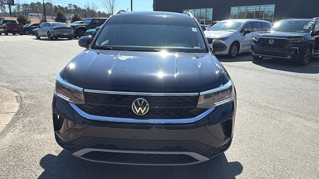 Used 2022 Volkswagen Taos 1.5T SE SUV