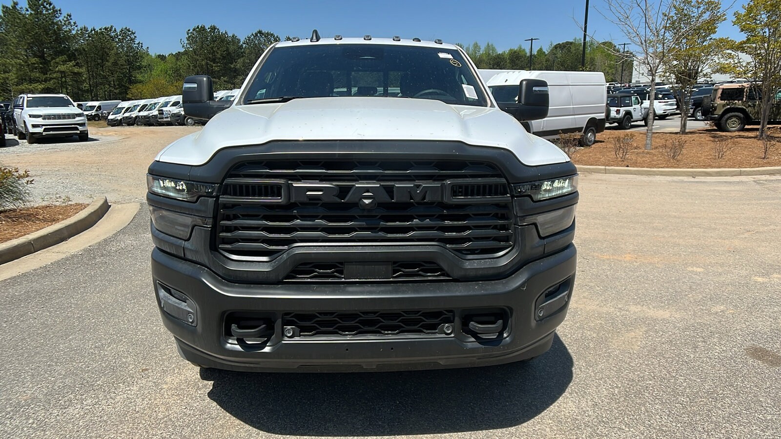 2025 Ram 3500 Tradesman photo 2