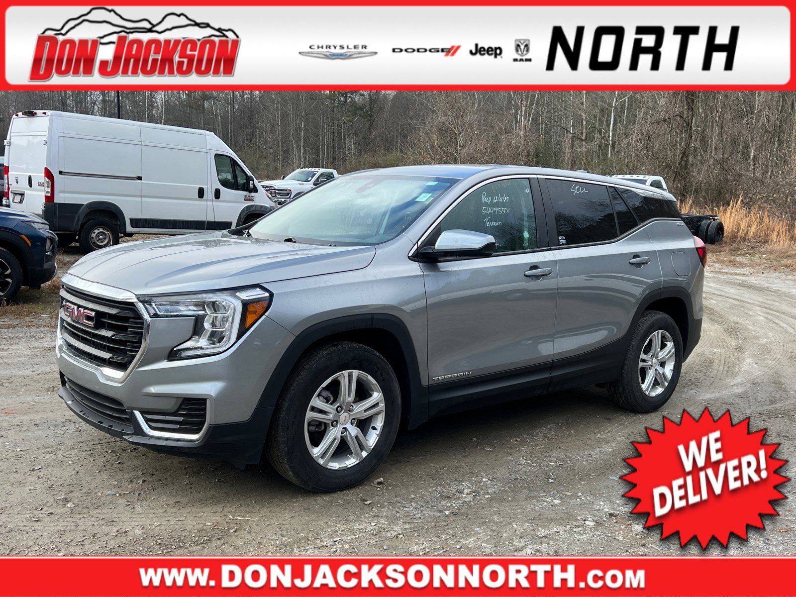 2024 GMC Terrain SLE's photo