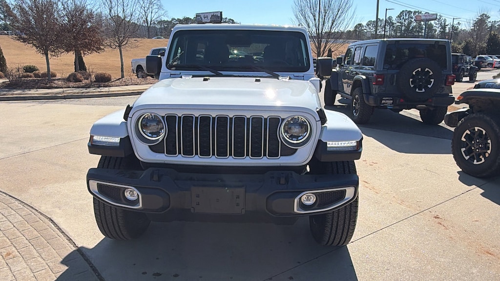 Used 2025 Jeep Wrangler 4xe Sahara SUV