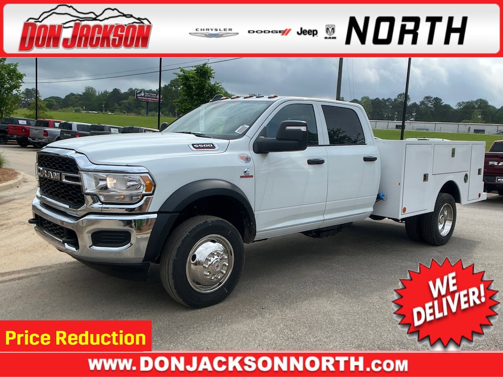 New 2024 Ram 5500 Chassis Cab 5500 TRADESMAN CHASSIS CREW CAB 4X4 60' CA Pickup