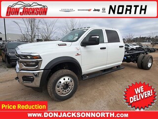 2026 Ram 5500 Chassis Cab TRADESMAN  CREW  4X4 84' CA Pickup