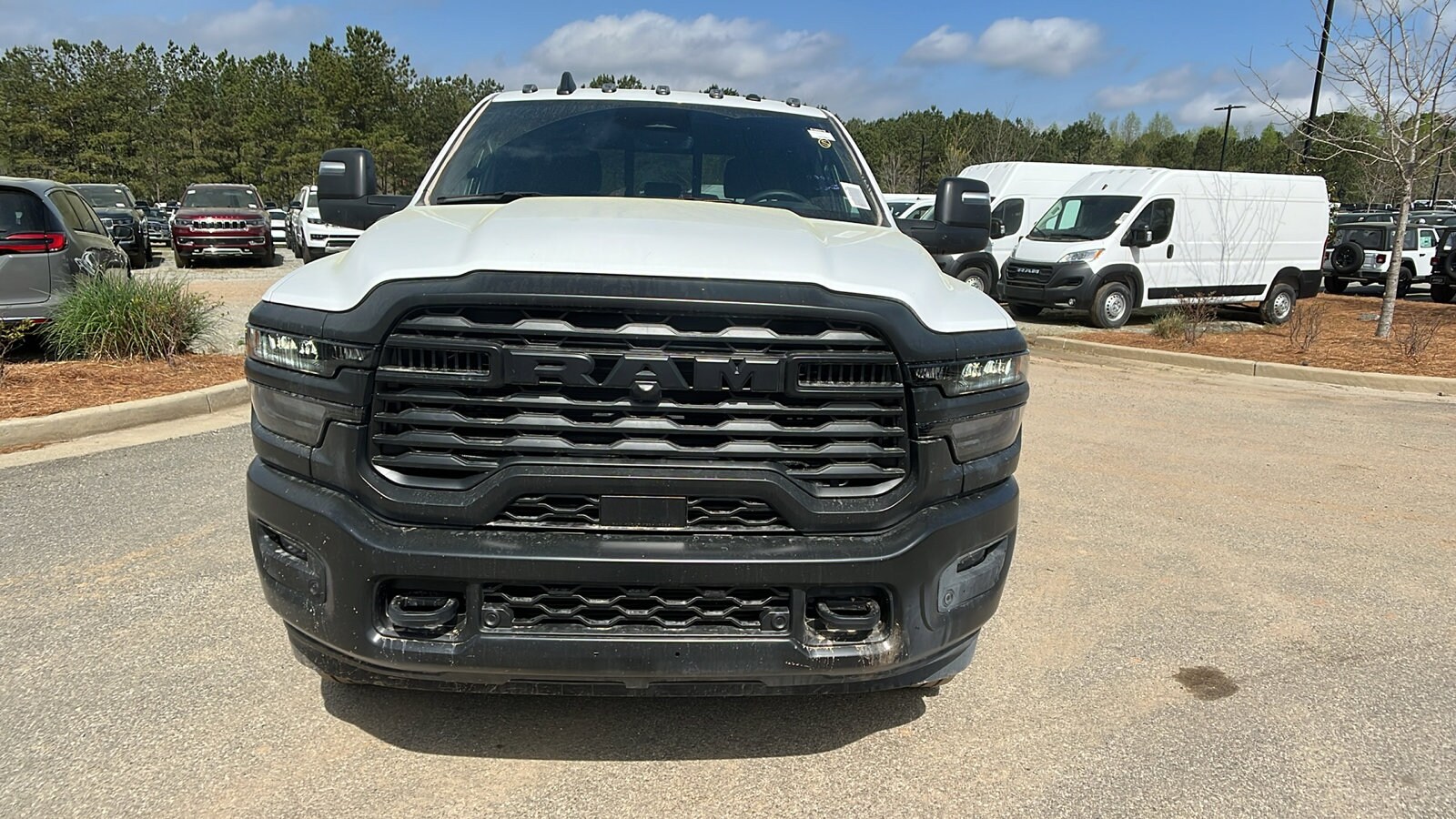 2025 Ram 3500 Tradesman photo 2