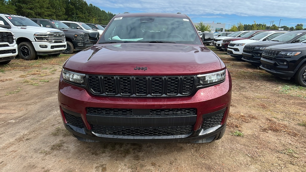 New 2025 Jeep Grand Cherokee L L ALTITUDE X 4X4 Sport Utility