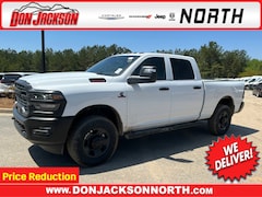2025 Ram 3500 TRADESMAN CREW CAB 4X4 6'4 BOX Pickup