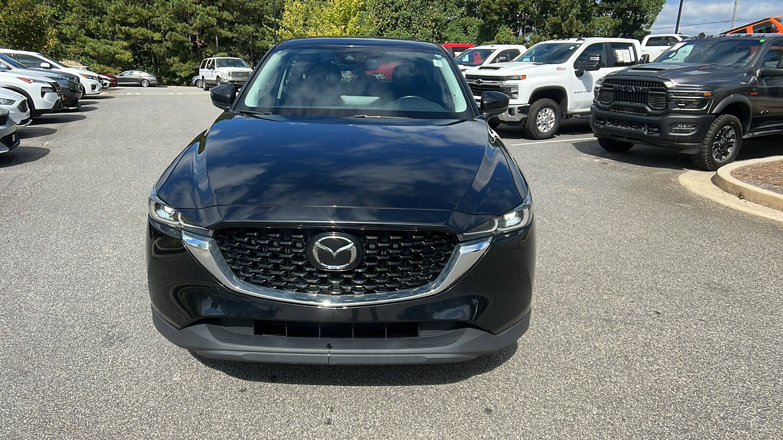 2023 Mazda CX-5 2.5 S Preferred photo 2