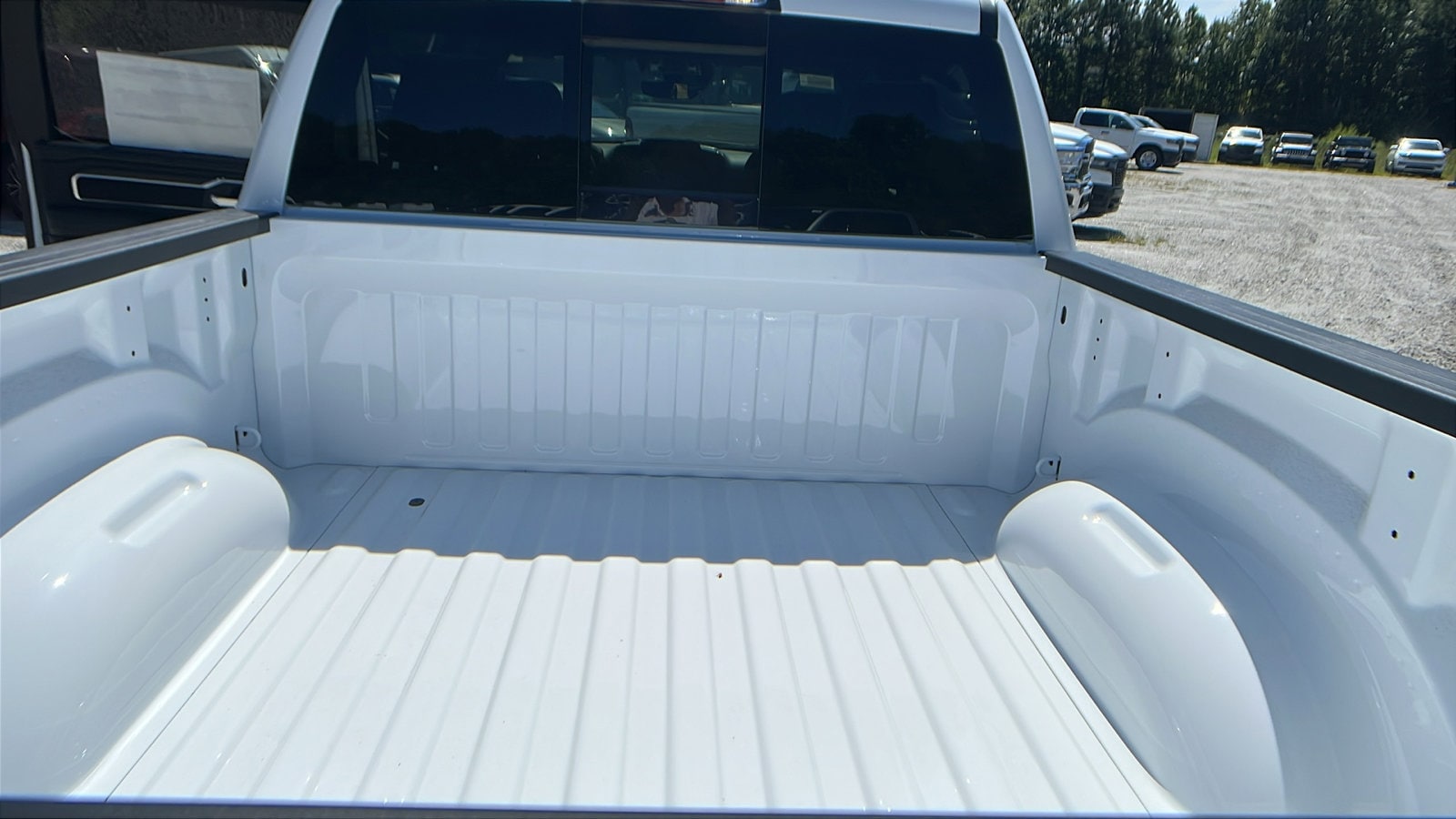 2026 RAM 1500 Laramie - Photo 13