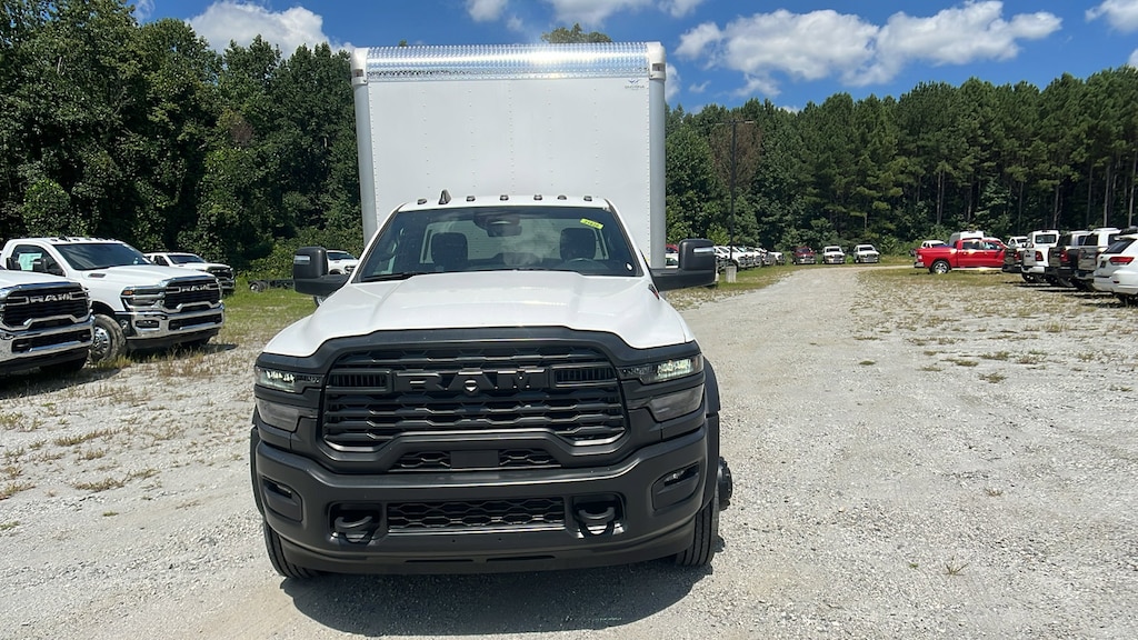 New 2025 Ram 5500 Chassis Cab 5500 TRADESMAN CHASSIS REGULAR CAB 4X2 120' CA Pickup