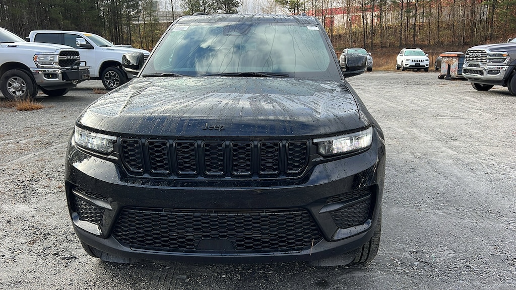 New 2025 Jeep Grand Cherokee ALTITUDE X 4X4 Sport Utility