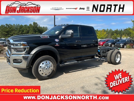 2026 Ram 4500 Chassis Cab TRADESMAN  CREW  4X4 84' CA Pickup