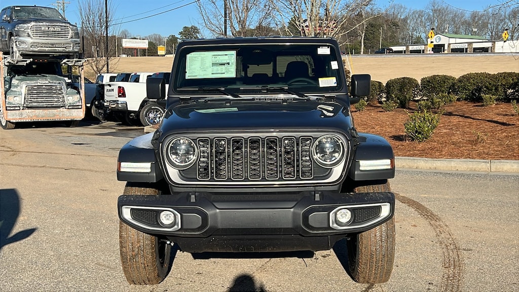 New 2026 Jeep Gladiator SAHARA 4X4 Pickup