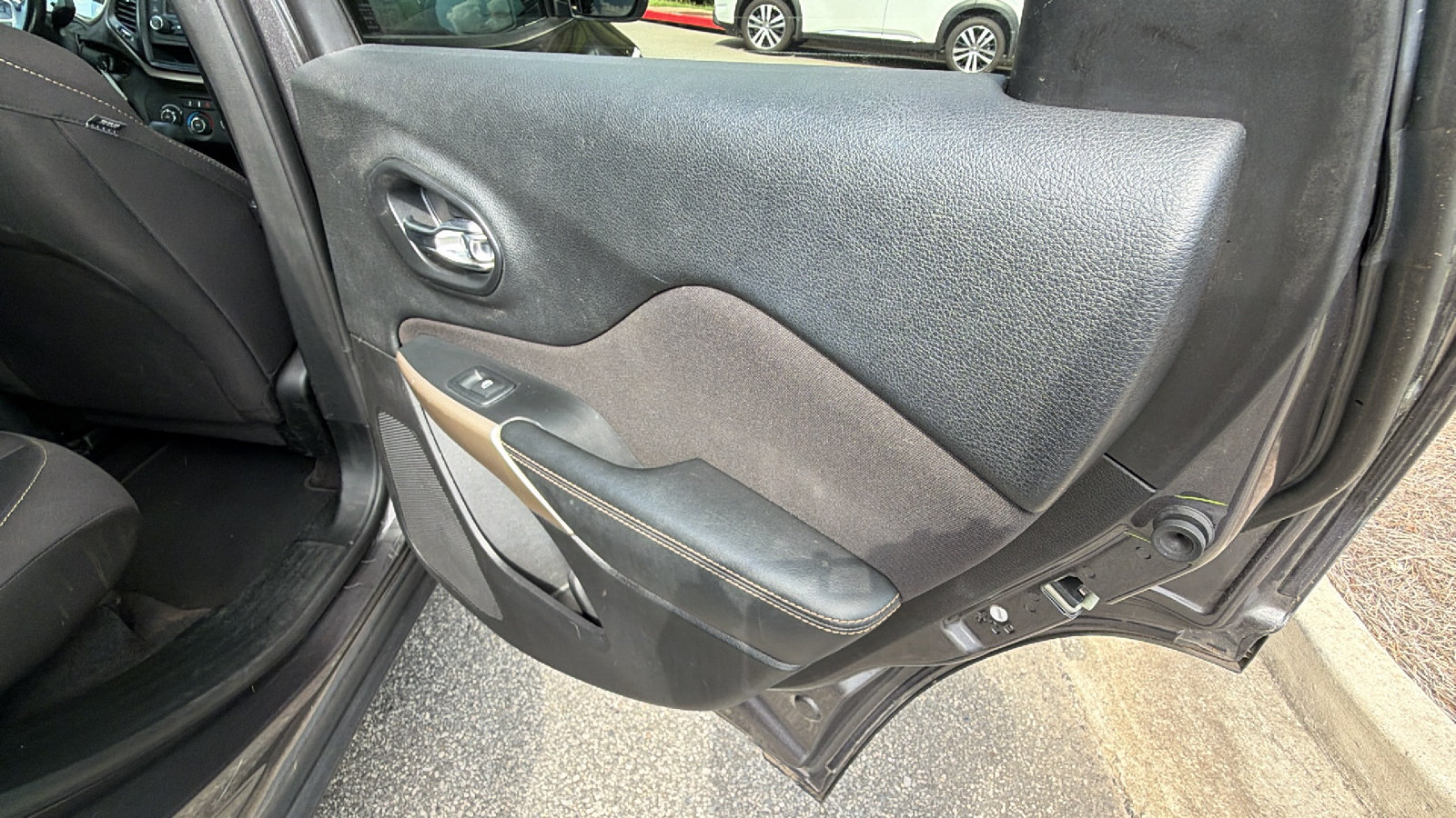 Photo 20