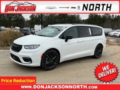 2026 Chrysler Pacifica LIMITED Passenger Van