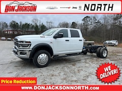 2026 Ram 4500 Chassis Cab TRADESMAN  CREW  4X4 84' CA Pickup