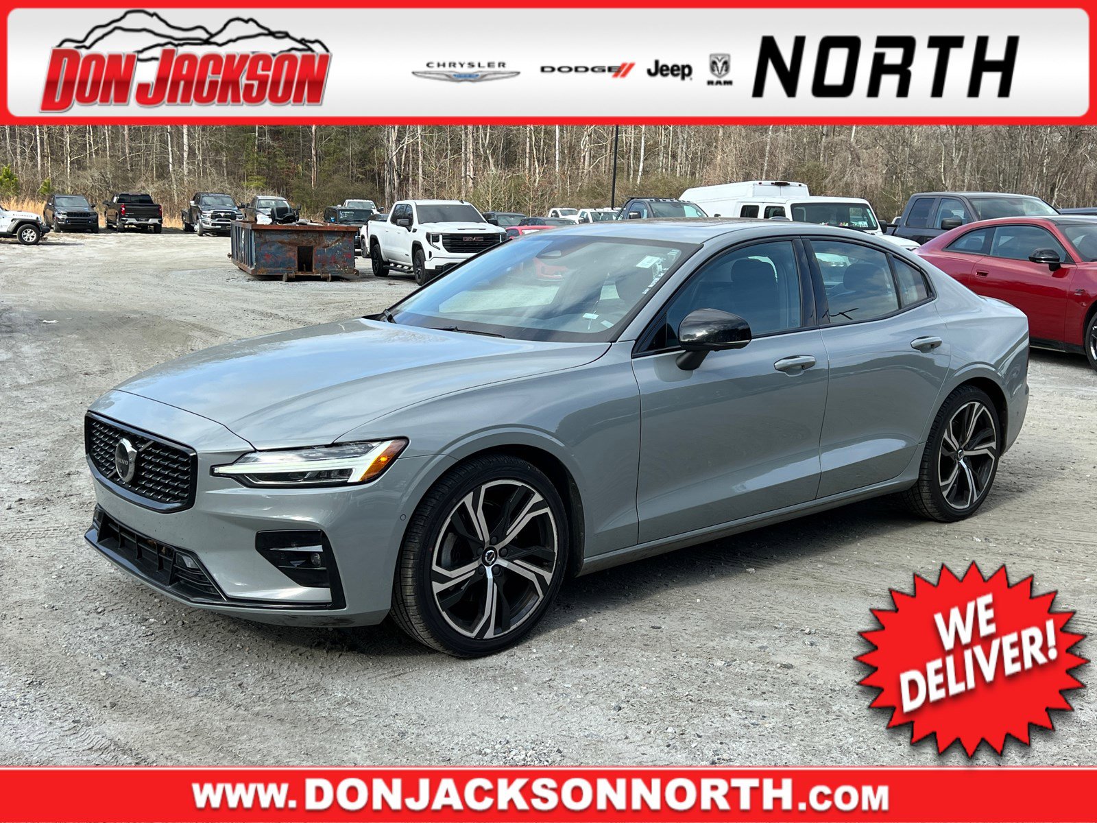 2024 Volvo S60 Plus's photo