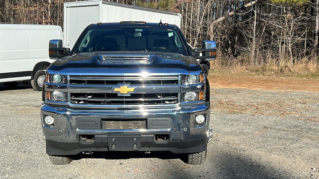 Used 2018 Chevrolet Silverado 3500HD High Country Truck Crew Cab