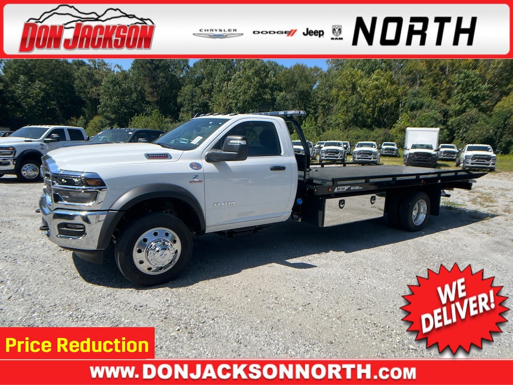 New 2025 Ram 5500 Chassis Cab 5500 BIG HORN CHASSIS REGULAR CAB 4X2 120' CA Pickup