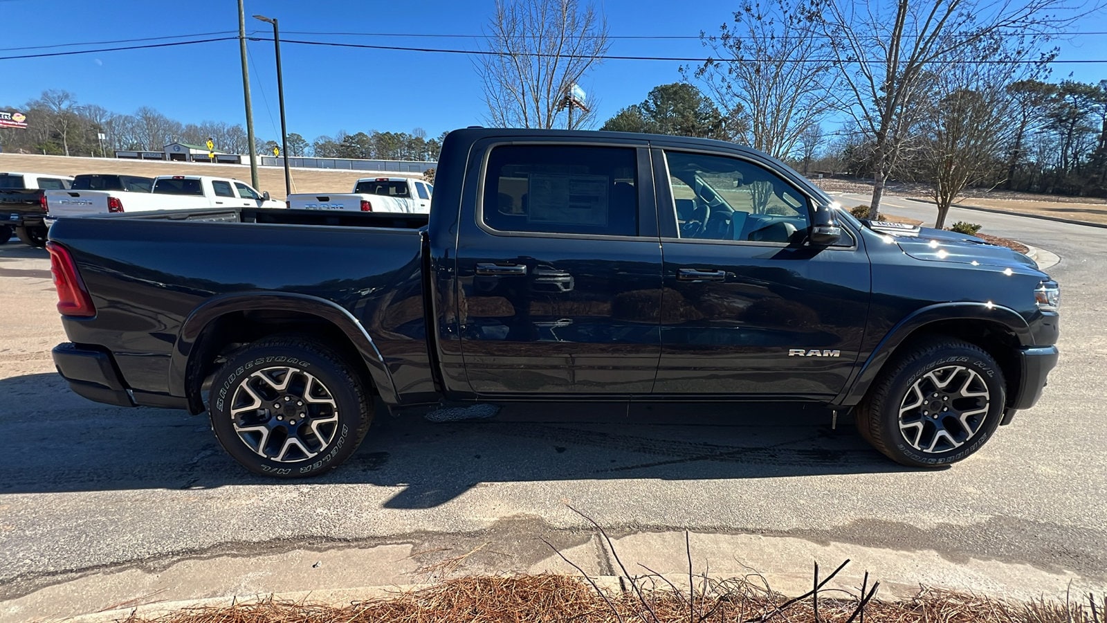 2026 RAM 1500 Laramie - Photo 7