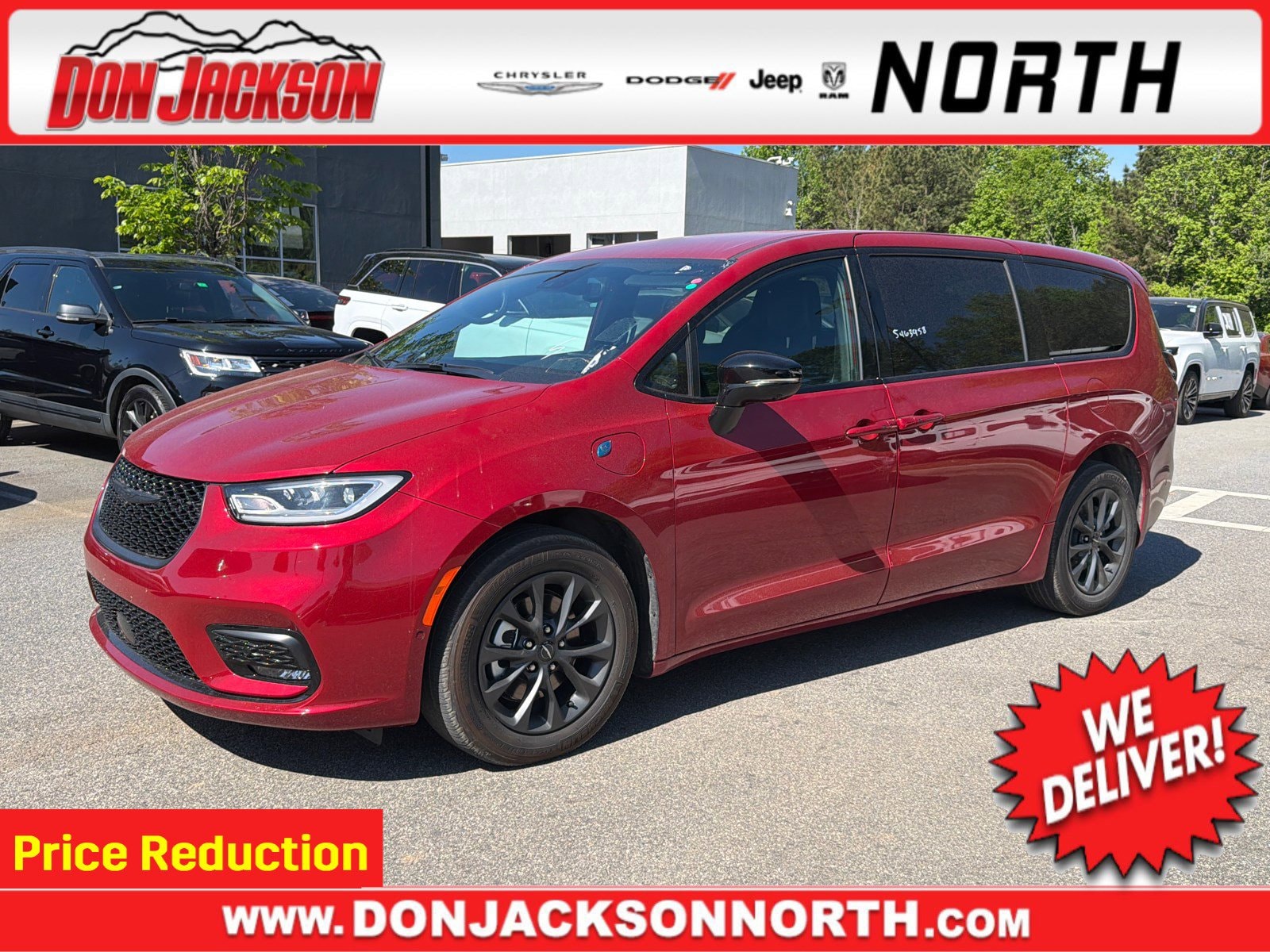 2024 Chrysler Pacifica Hybrid Select S-Appearance PHEV's photo