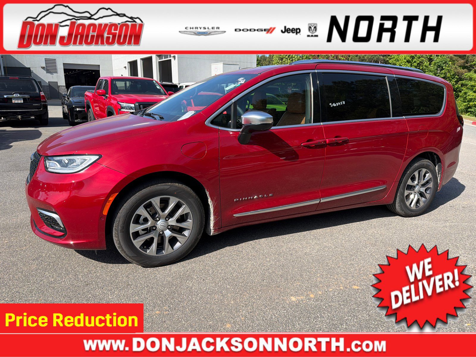 2026 Chrysler Pacifica Hybrid Pinnacle PHEV's photo