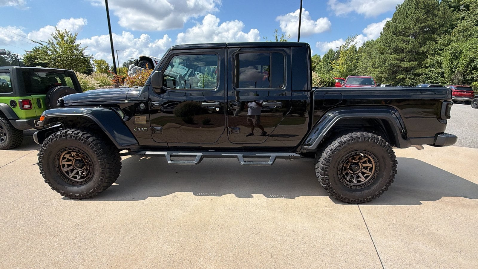 2025 Jeep Gladiator Nighthawk - Photo 11
