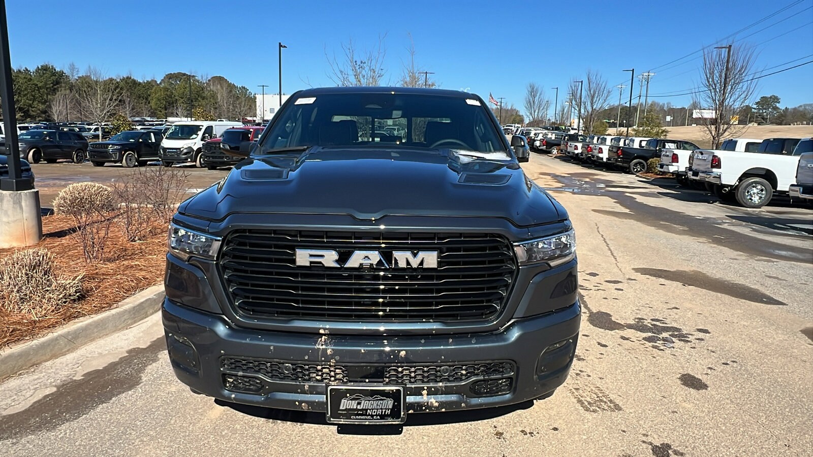 2026 RAM 1500 Laramie - Photo 3