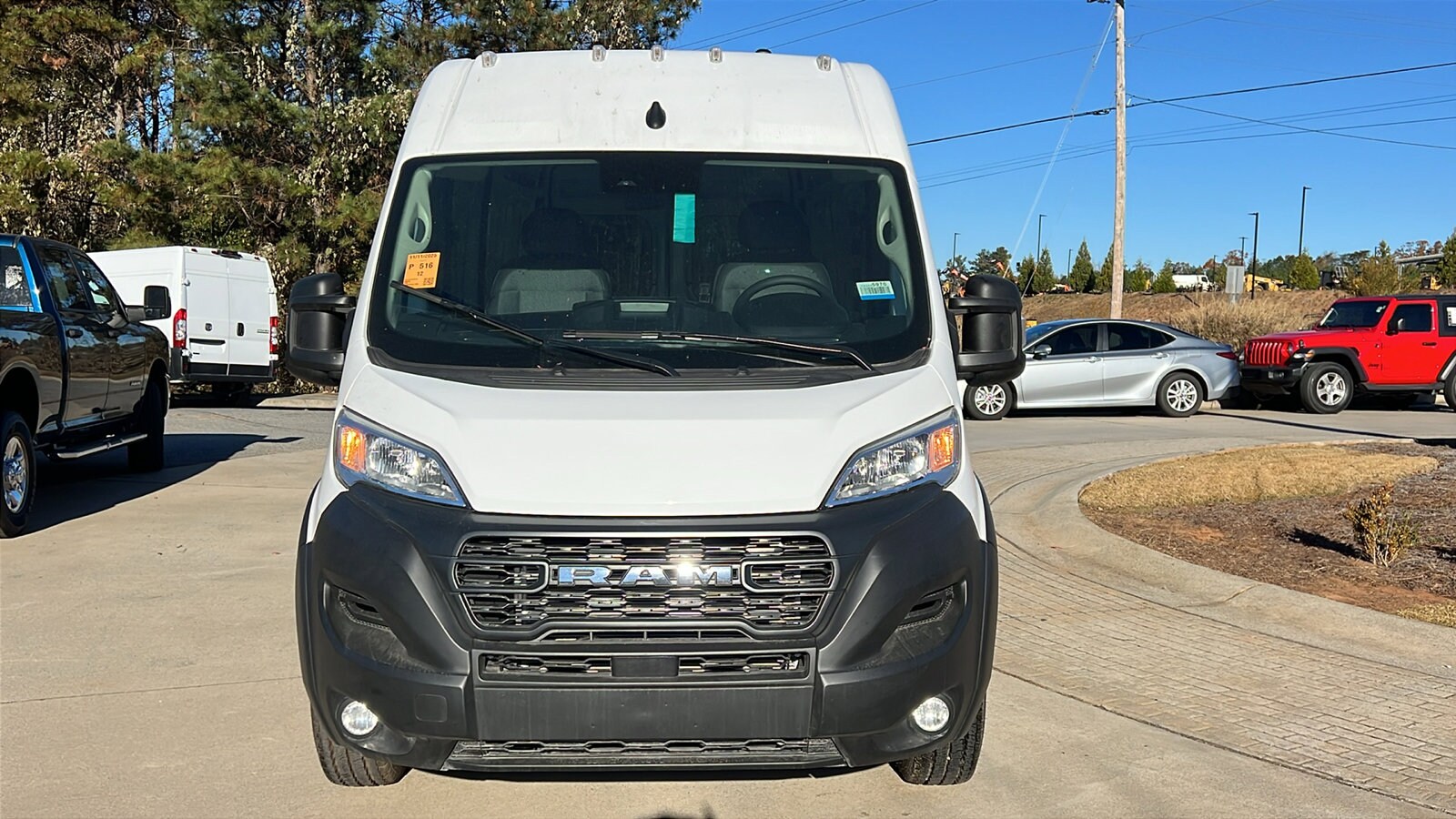 2025 Ram ProMaster 2500 Cargo Van photo 2