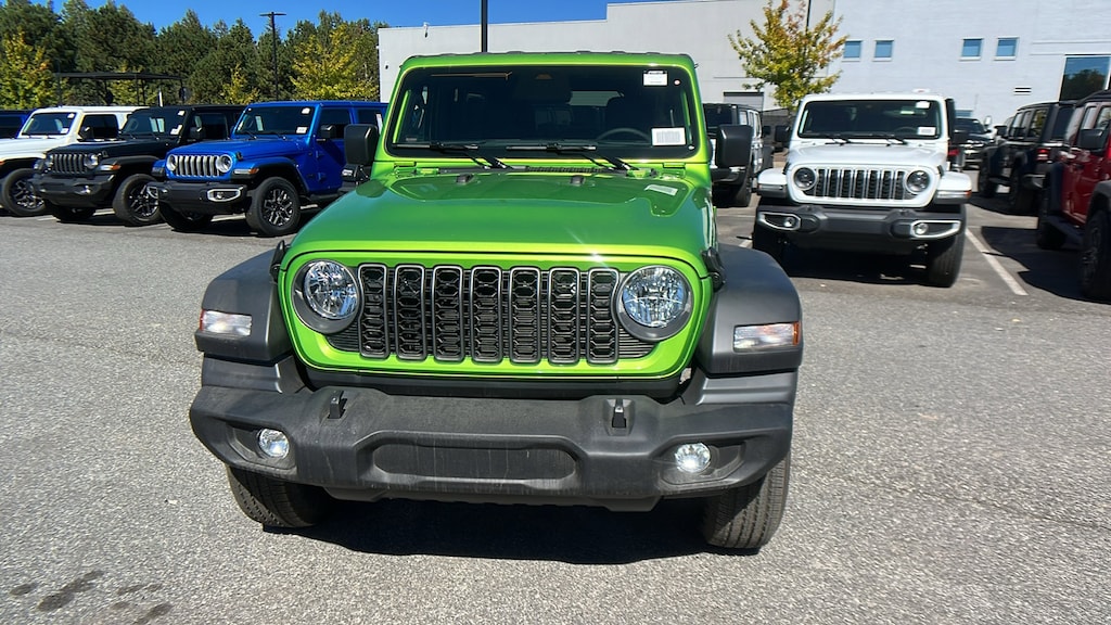 New 2026 Jeep Wrangler 4-DOOR SPORT S Sport Utility