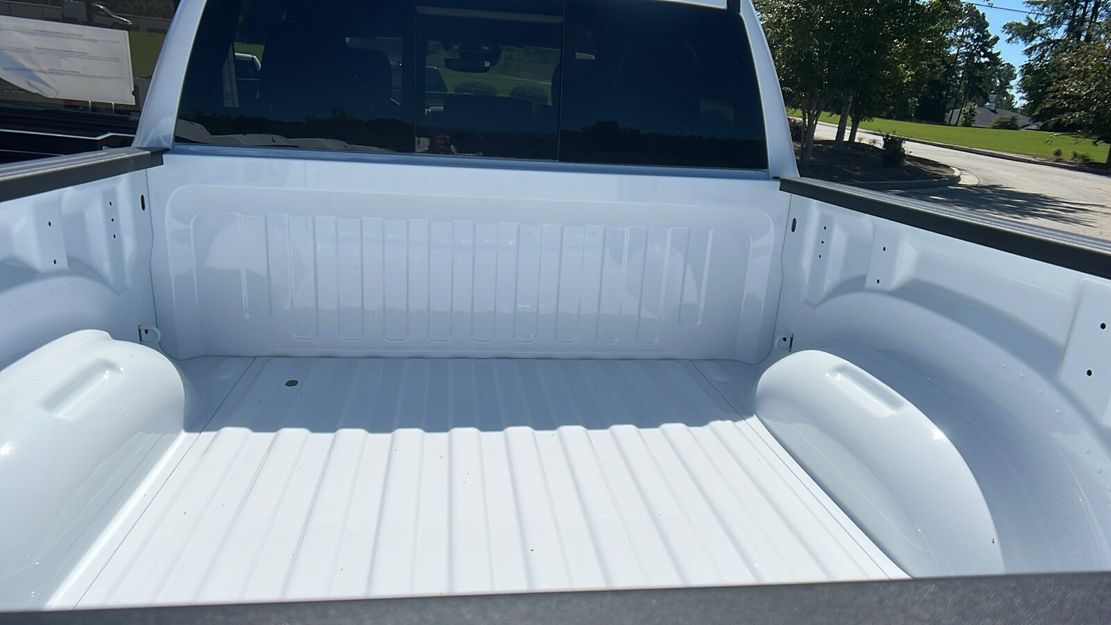 2026 RAM 1500 Laramie - Photo 13