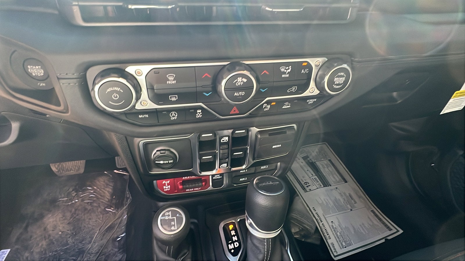 2026 Jeep Gladiator Mojave - Photo 27
