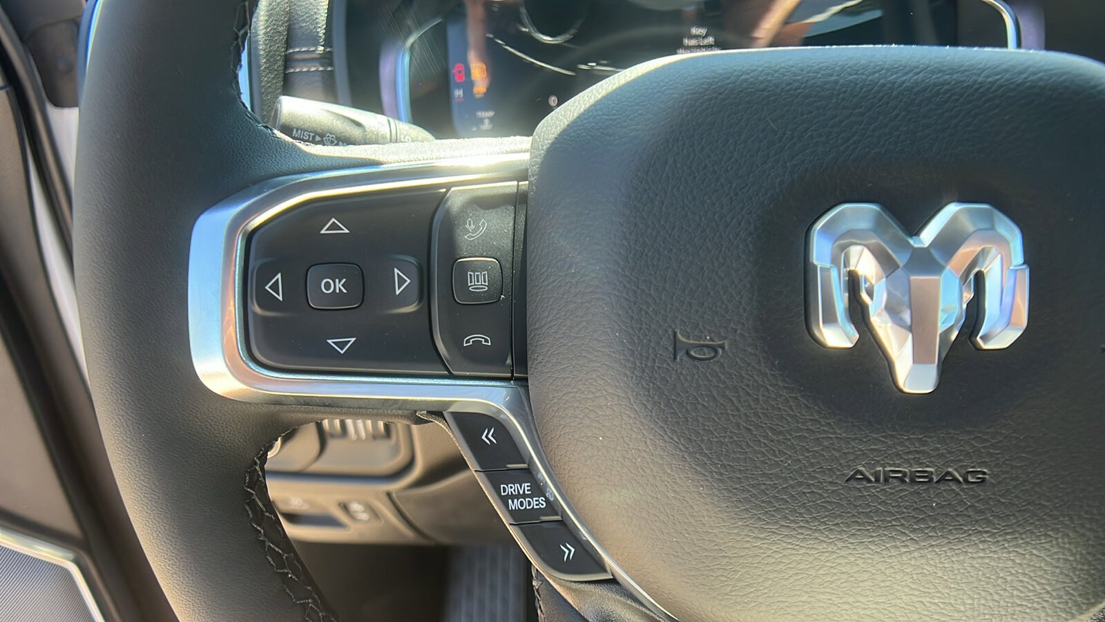 2026 RAM 1500 Laramie - Photo 25