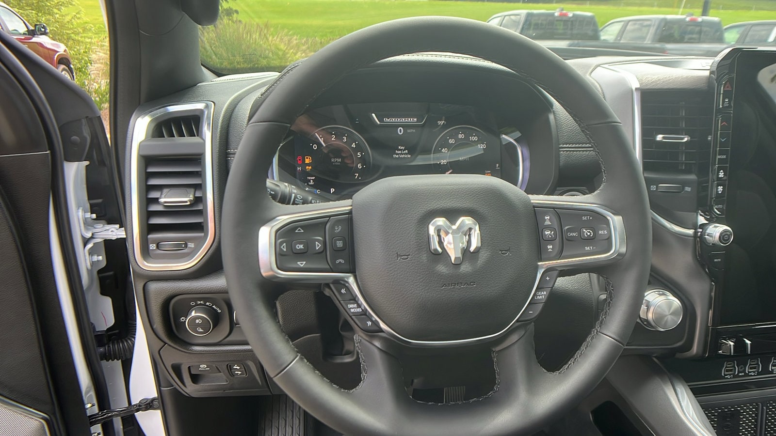 2026 RAM 1500 Laramie - Photo 24