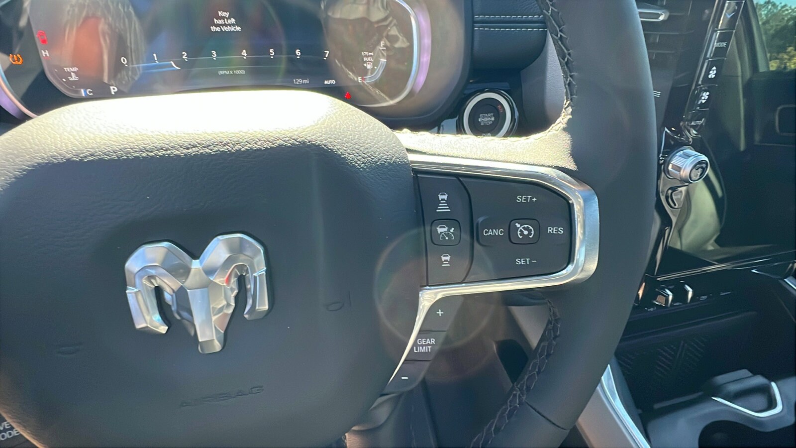 2026 RAM 1500 Laramie - Photo 24