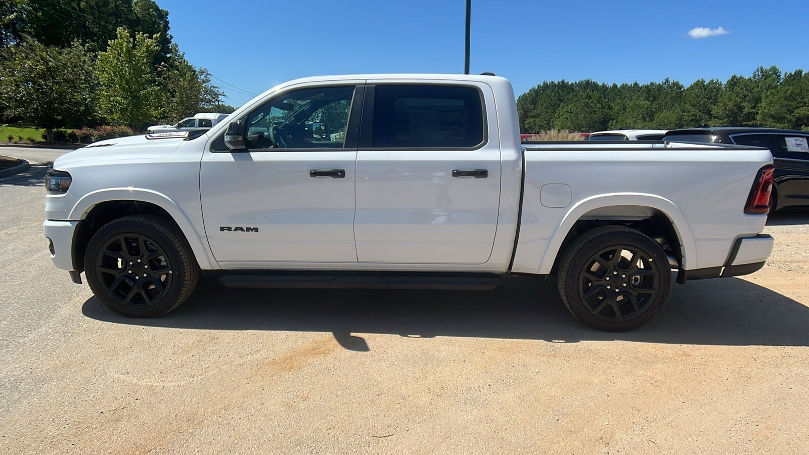 2026 RAM 1500 Laramie - Photo 11