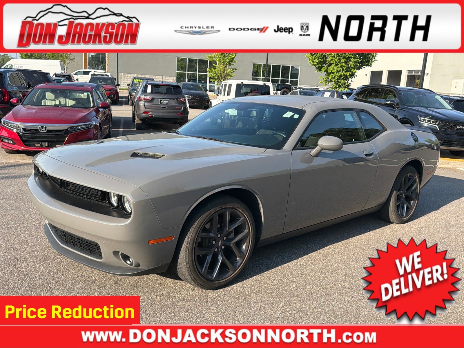 2023 Dodge Challenger SXT Auto's photo