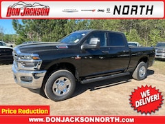 2025 Ram 3500 TRADESMAN CREW CAB 4X4 6'4 BOX Pickup