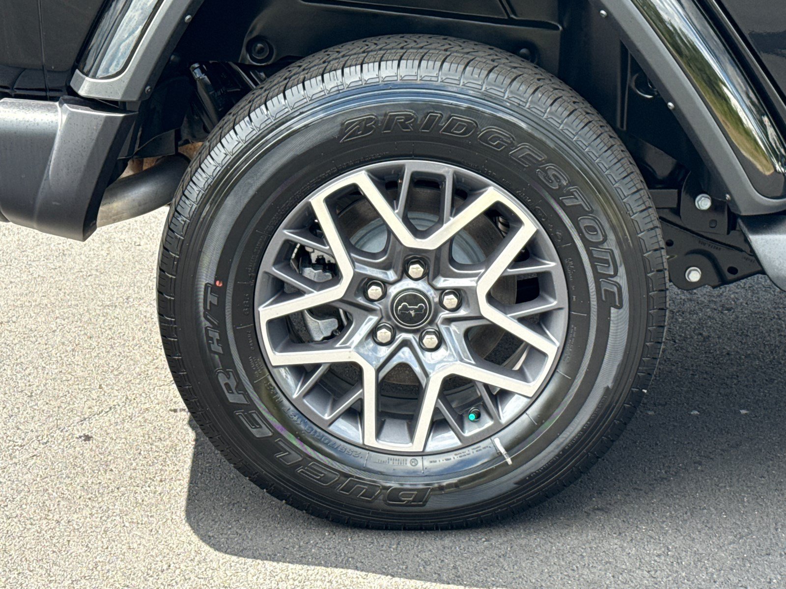 2026 Jeep Wrangler 4-Door Sahara - Photo 17